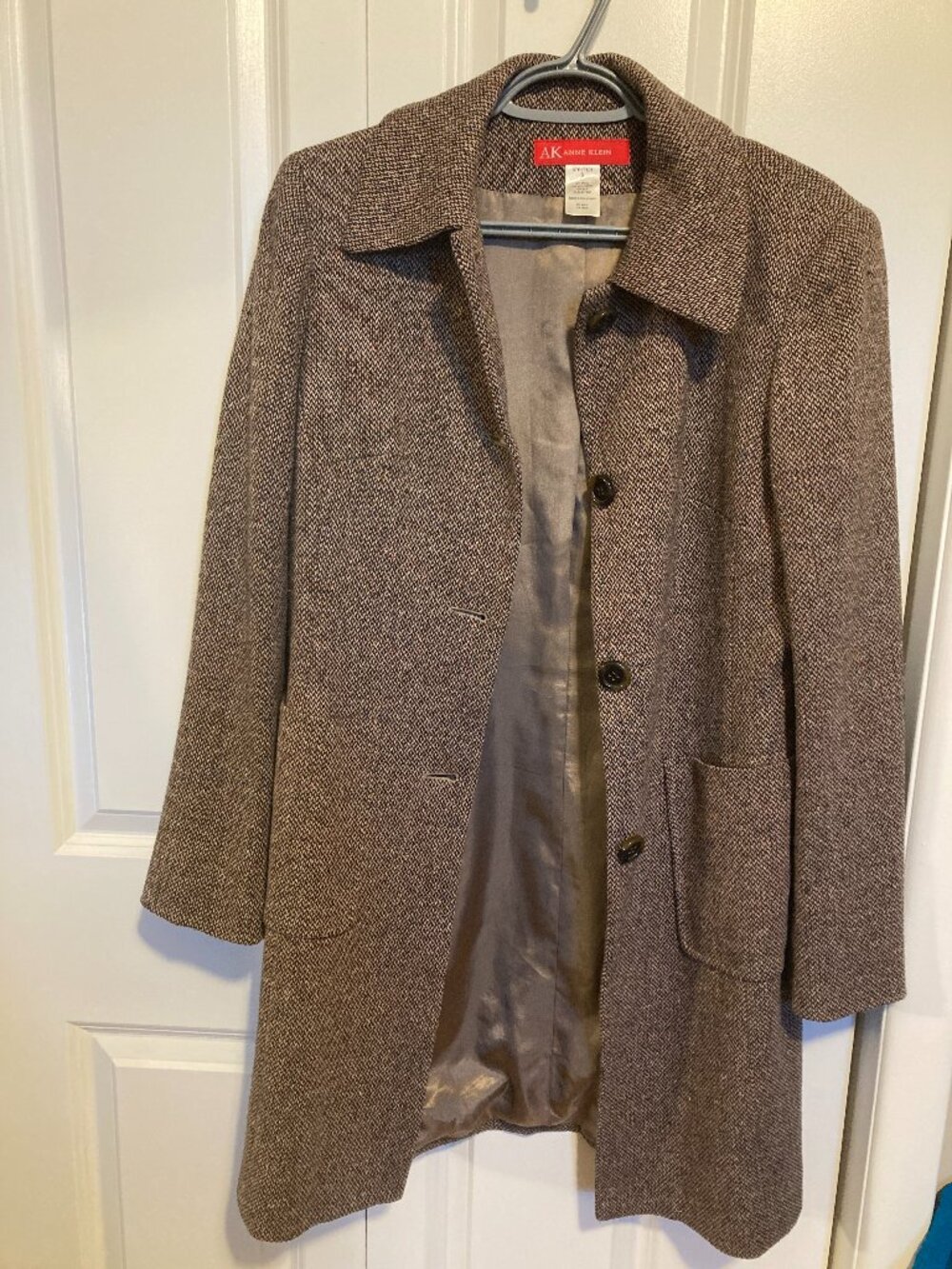 Vintage Anne Klein Stretch 3-Button Long Blazer with Square Pockets, Size Small